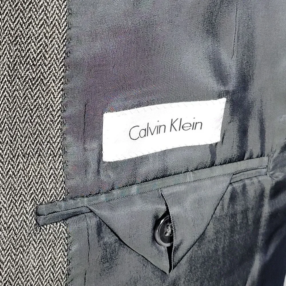 Calvin Klein Men's‎ Sport Coat Blazer Two Button Gray Herringbone Wool Size 44XL